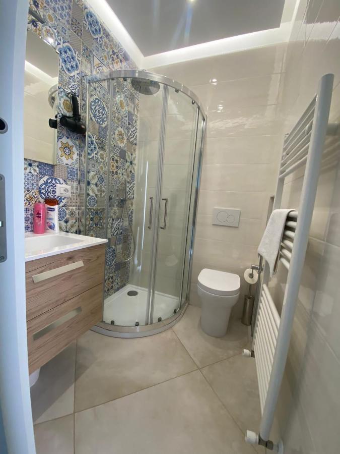 Dimora Del Carmine Hotell Bari Exteriör bild