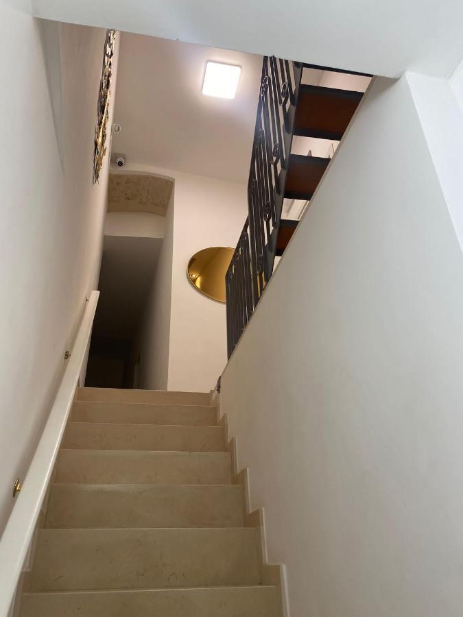 Dimora Del Carmine Hotell Bari Exteriör bild