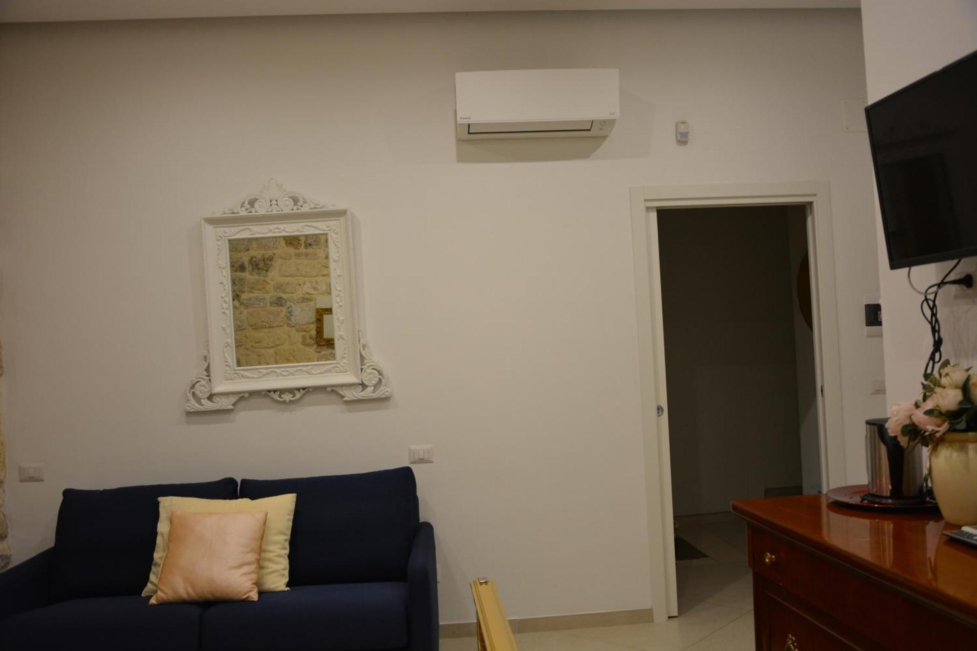 Dimora Del Carmine Hotell Bari Exteriör bild