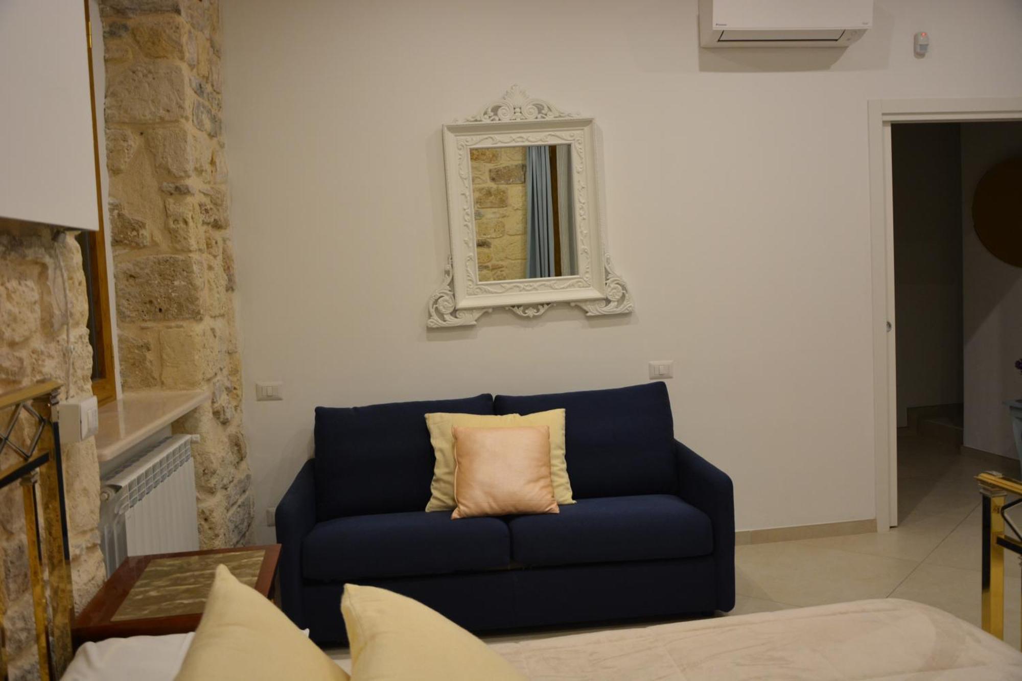 Dimora Del Carmine Hotell Bari Exteriör bild