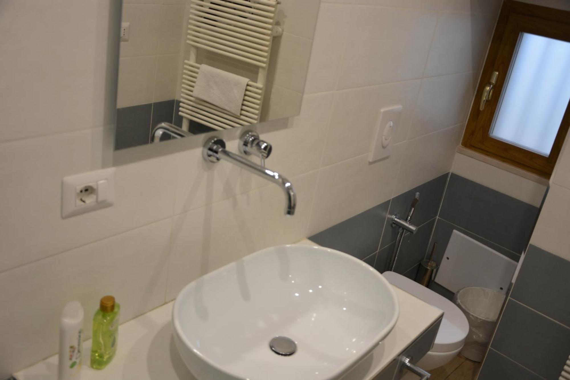Dimora Del Carmine Hotell Bari Exteriör bild